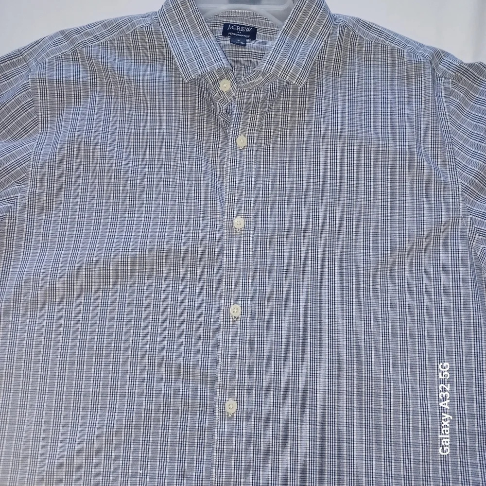J. Crew Men's Size L  Gray Patterned Button Down Shirt